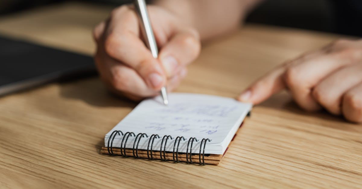 Examination of Module 8: Communication Techniques in Project Teams